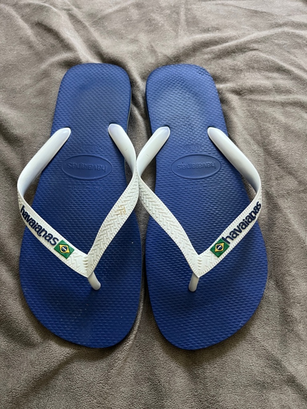 Havaianas Classic Unisex Blue and White Flip Flops US 13M